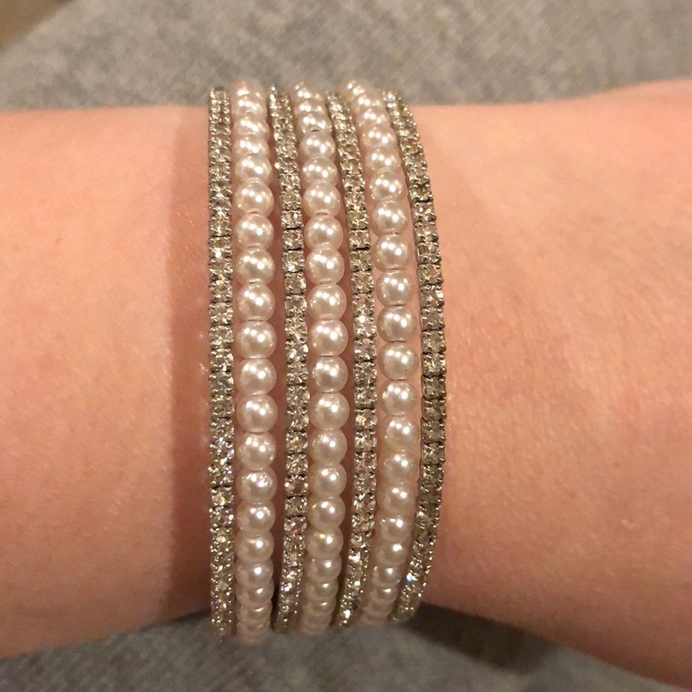 Bracelet cuff  pearl and rhinestone